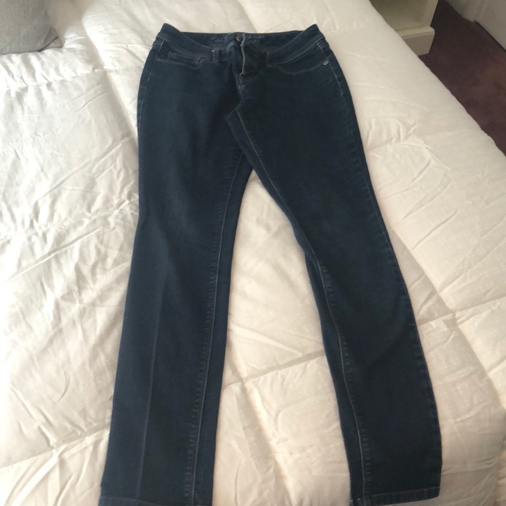 Limited jeans